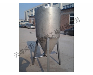 不銹鋼儲(chǔ)罐 水箱  